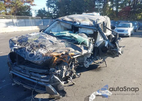 2021 Nissan Armada Sv 4Wd from USA, damaged, VIN JN8AY2AD1M9661620